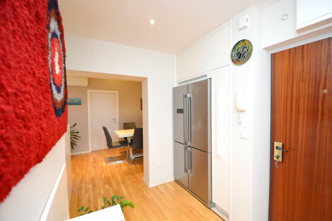 Spacious Premium Lipotica With Oldtown View - Have A Memorable